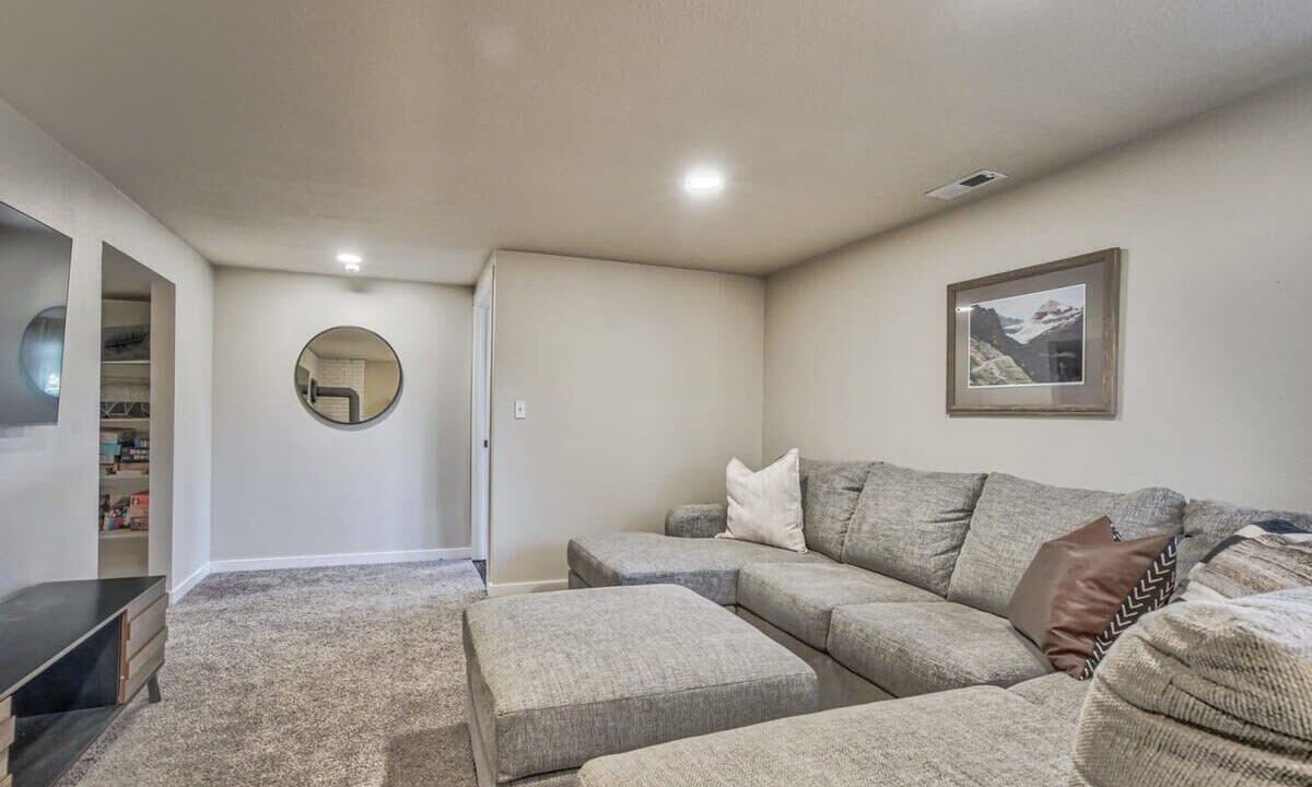 Photo of Livingroom in Briargate