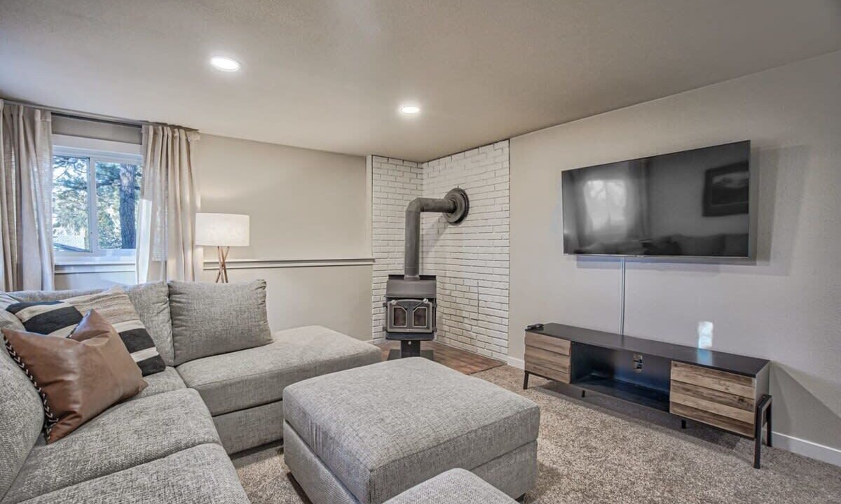 Photo of Livingroom in Briargate