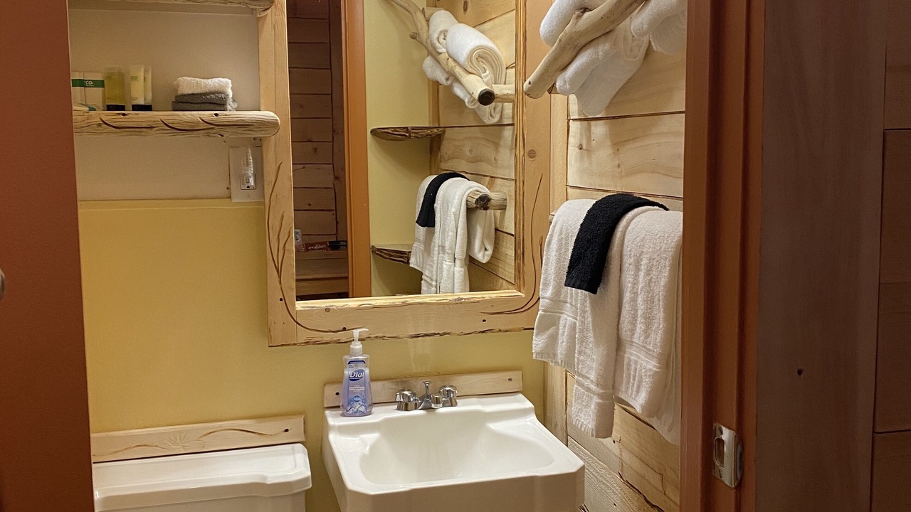 Photo of Bathroom in Cedaredge