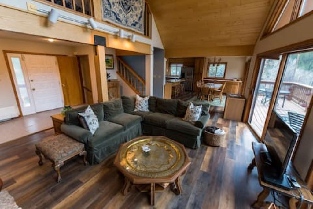 Photo of Livingroom in Redstone