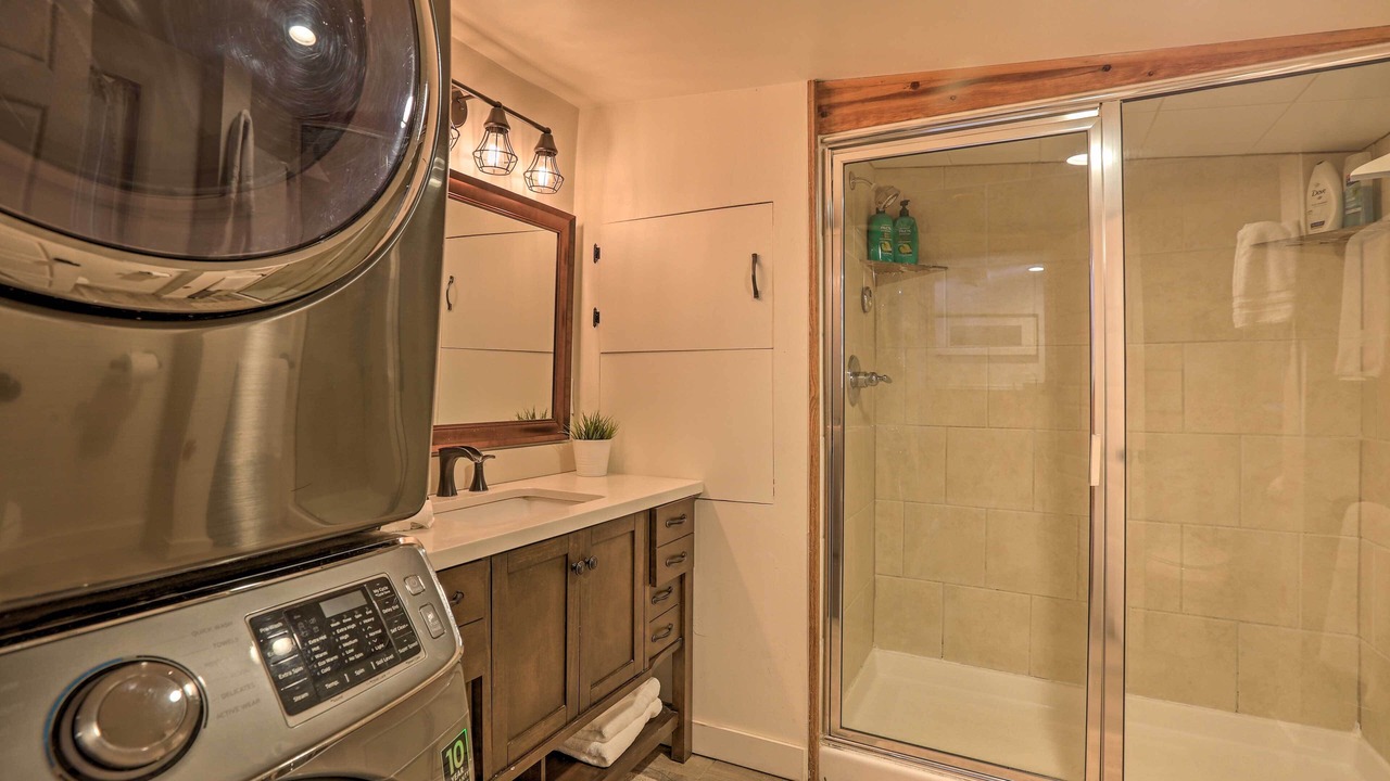 Photo of Bathroom in Morrison