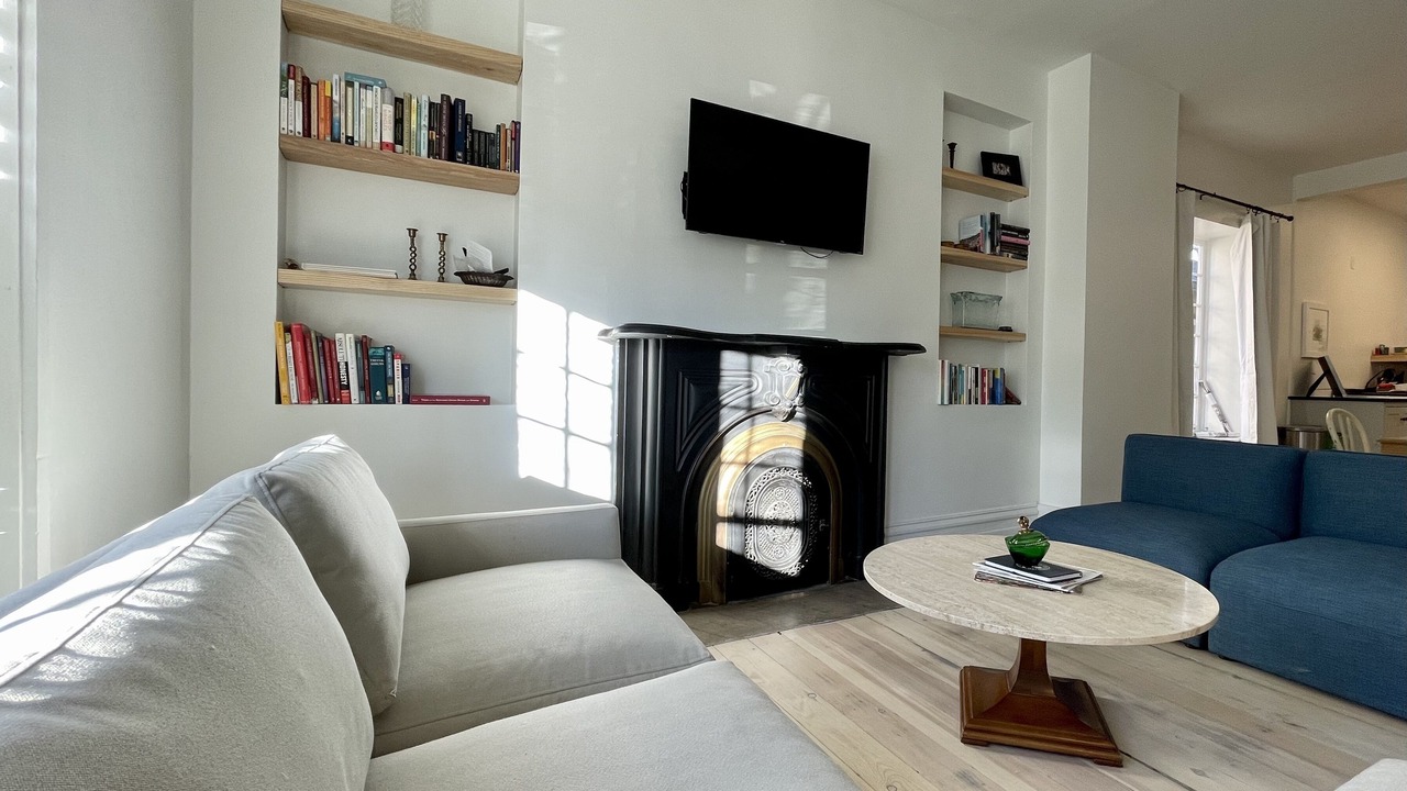 Photo of Livingroom in Capitol Hill