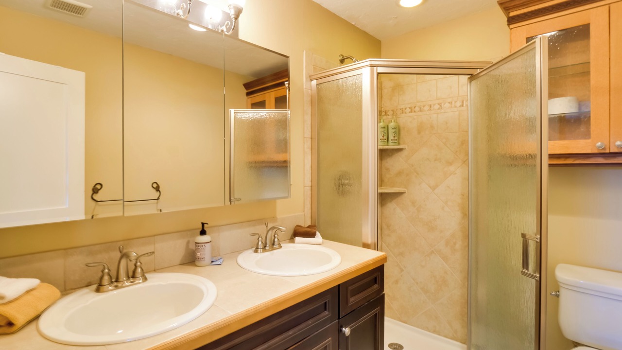 Photo of Bathroom in Leadville North