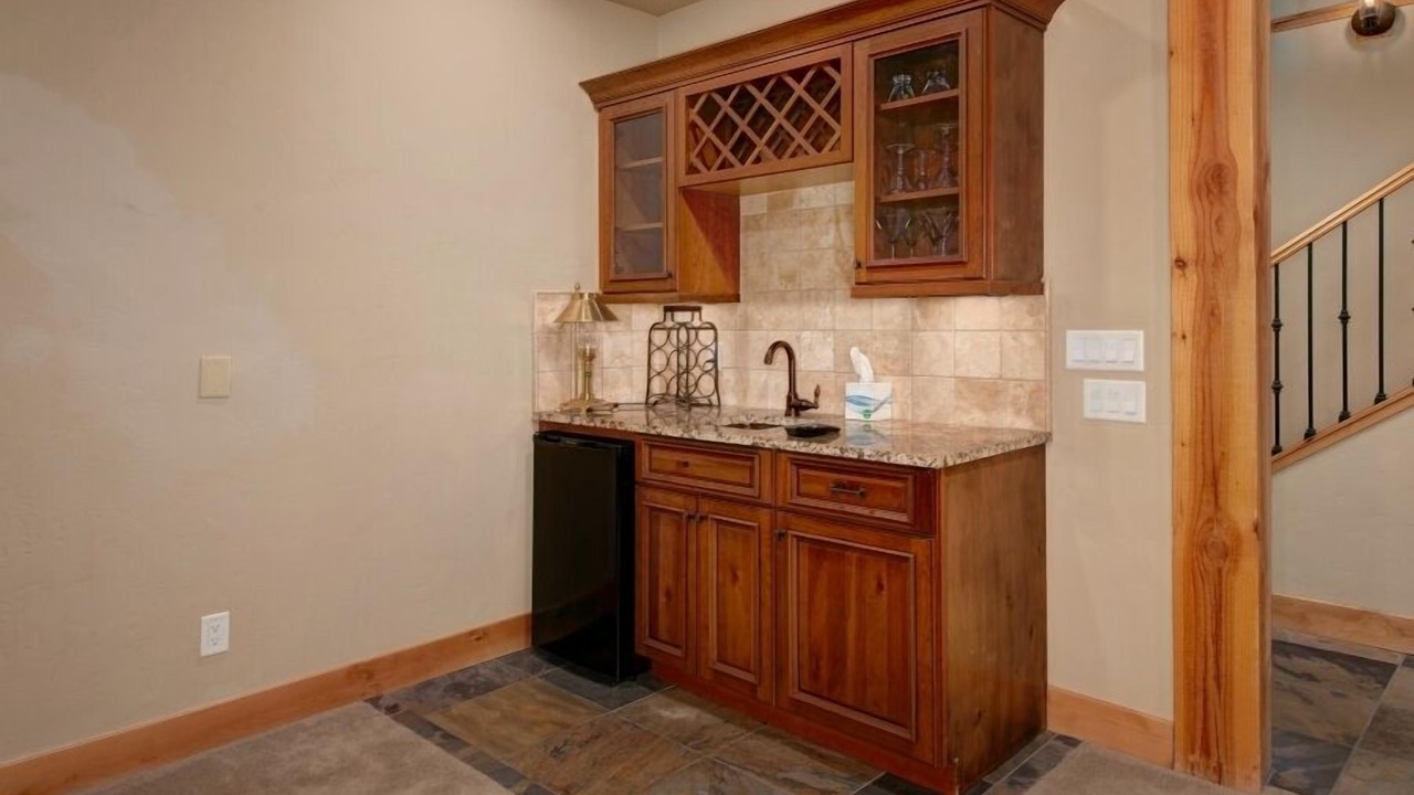 Photo of Bedroom in Three Peaks