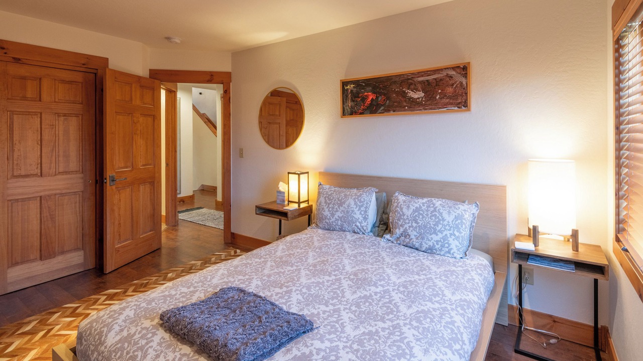 Photo of Bedroom in Crested Butte South