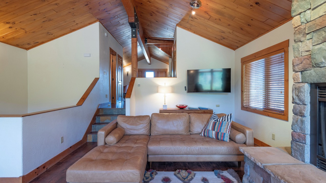 Photo of Livingroom in Crested Butte South