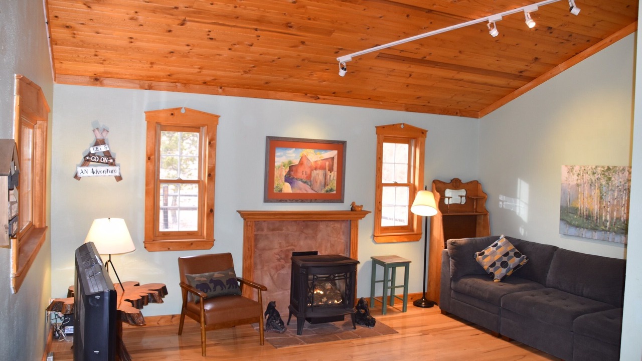 Photo of Livingroom in Cripple Creek
