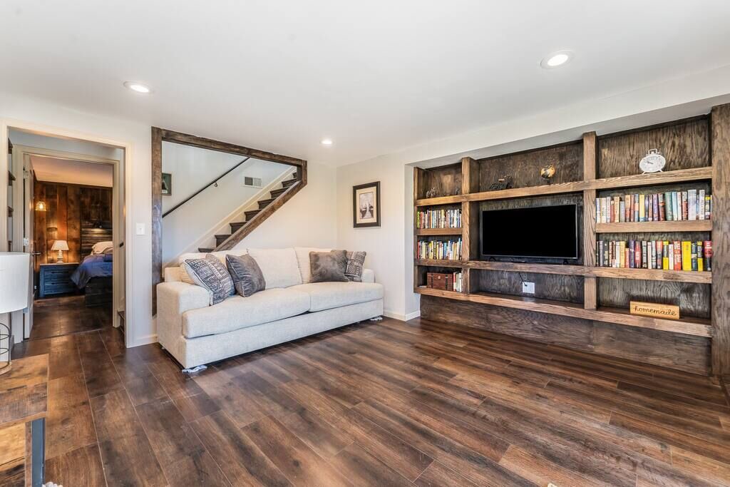 Photo of Livingroom in Bailey