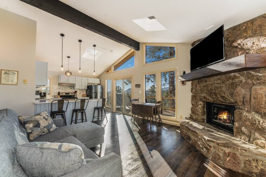 Photo of Livingroom in Bailey