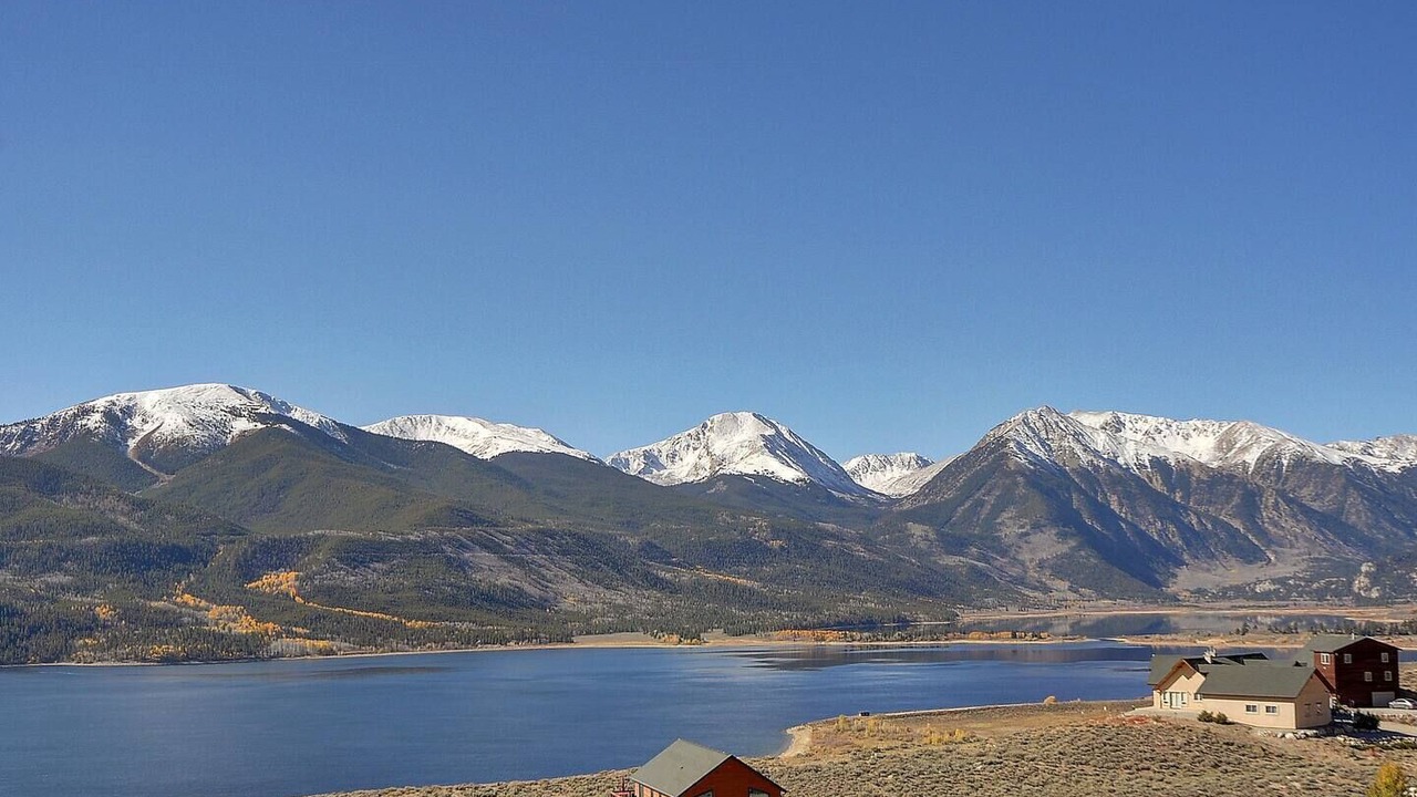 Photo of Others in Twin Lakes
