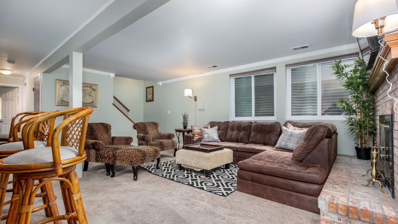 Photo of Bedroom in Ken Caryl