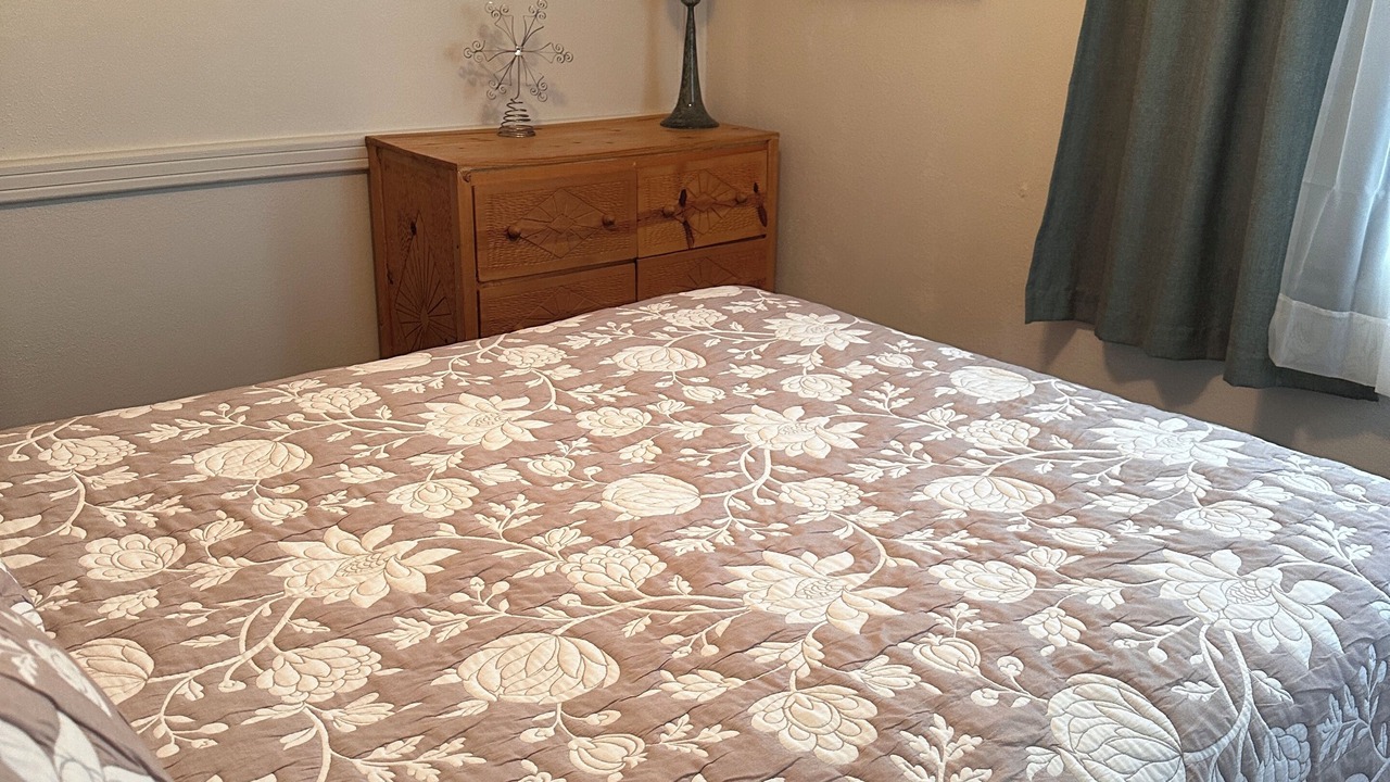 Photo of Bedroom in Leadville North