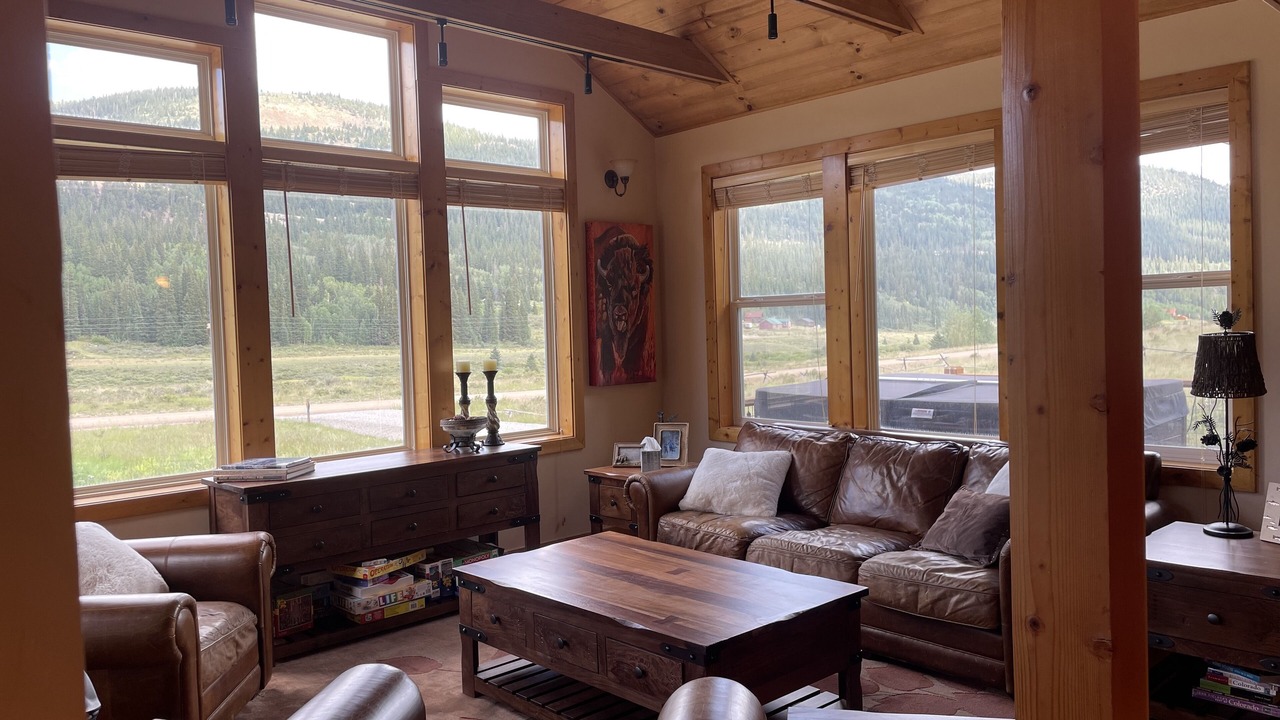 Photo of Bedroom in Alma