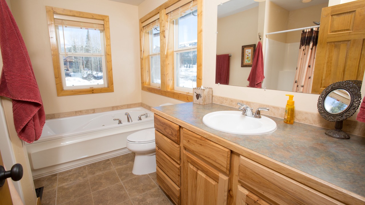 Photo of Bathroom in Alma