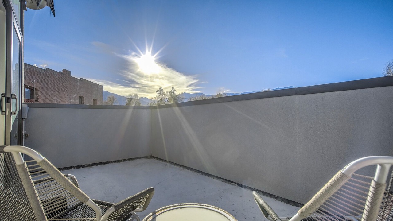 Photo of Patio Balcony in Broadmoor