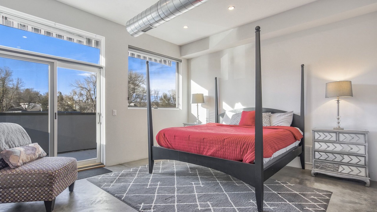 Photo of Bedroom in Broadmoor
