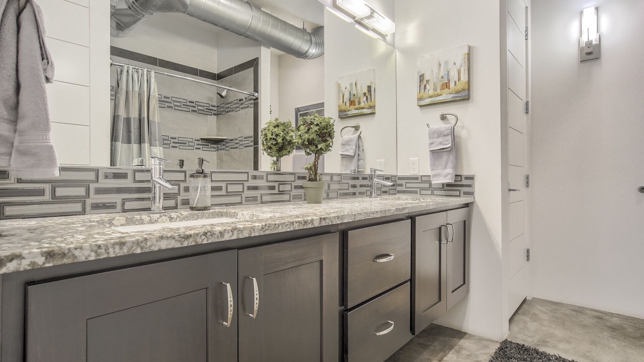 Photo of Bathroom in Broadmoor