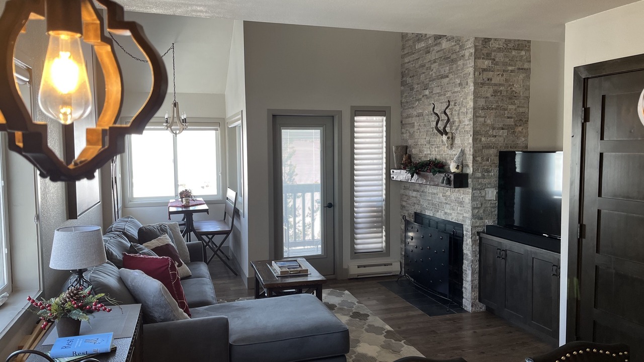 Photo of Livingroom in Silvercreek