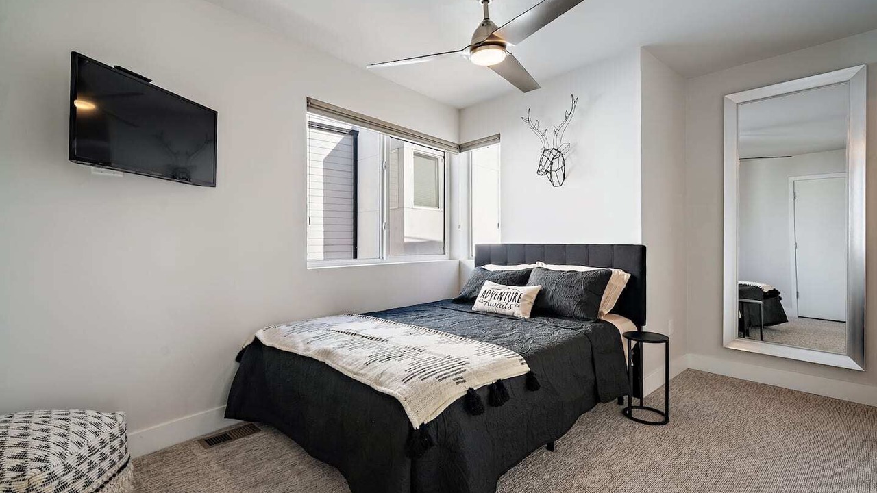 Photo of Bedroom in West Colfax