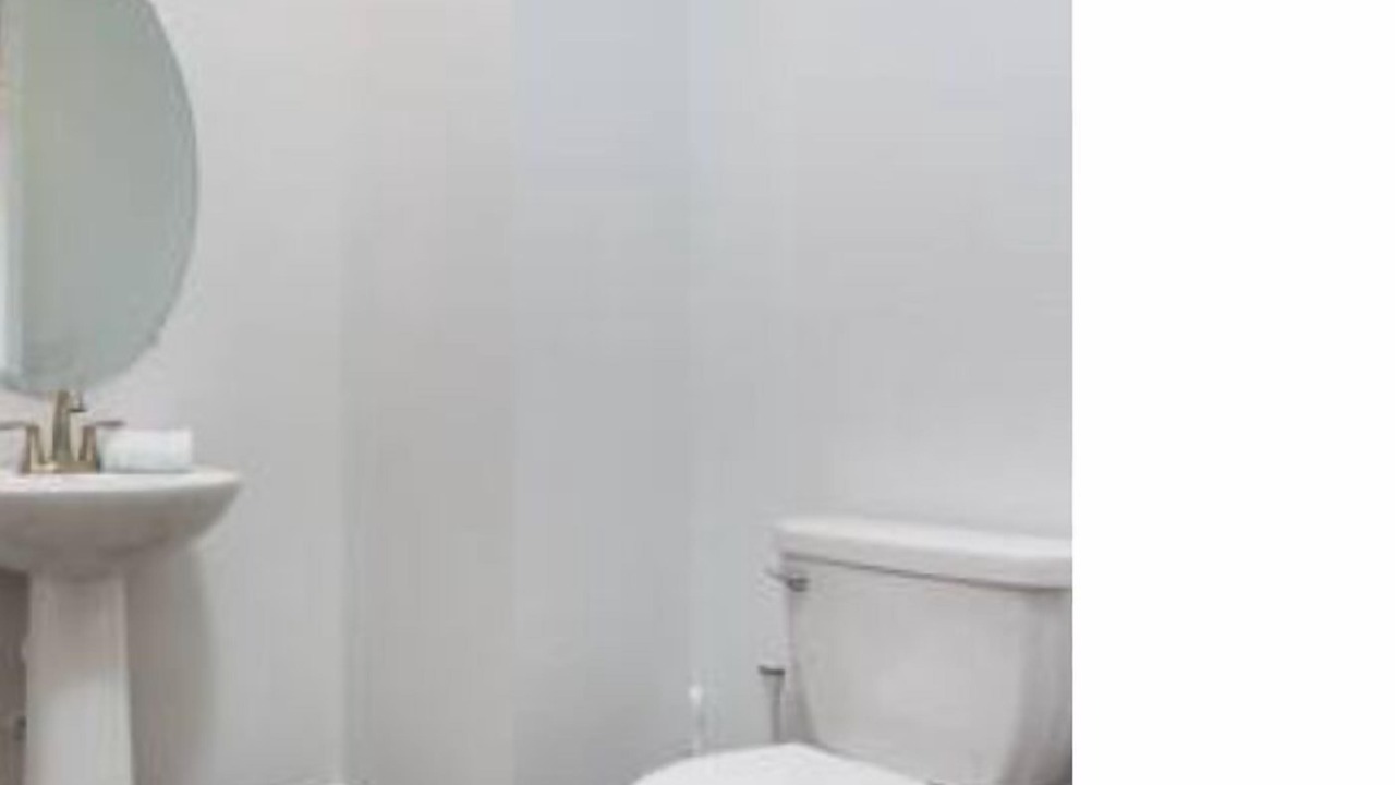 Photo of Bathroom in Ken Caryl