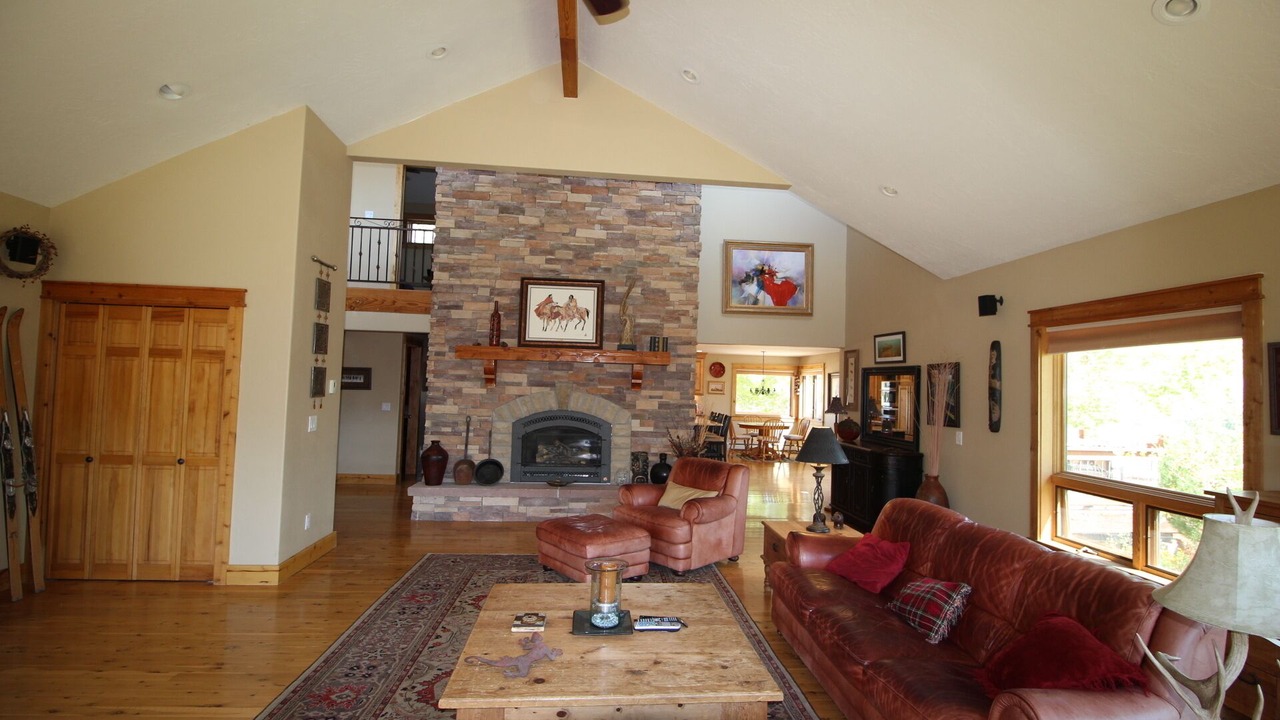 Photo of Livingroom in Redlands