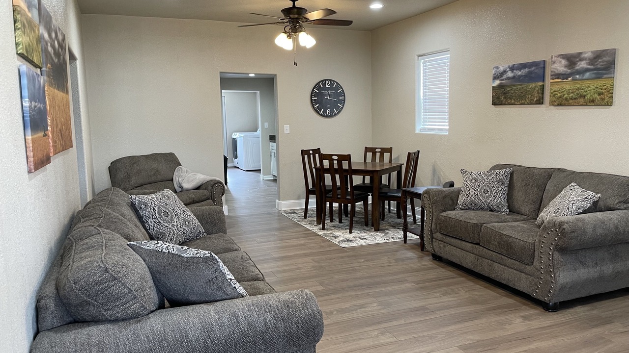 Photo of Livingroom in Holly