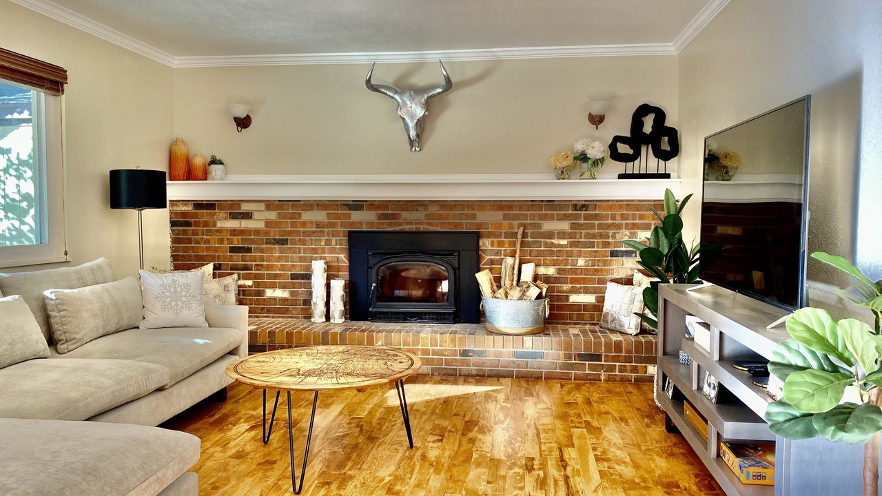 Photo of Livingroom in Morrison