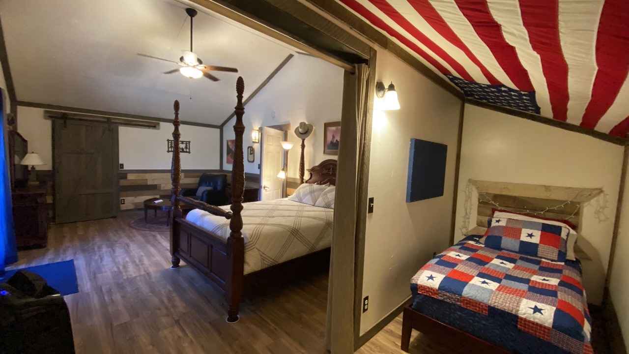 Photo of Bedroom in Lazear