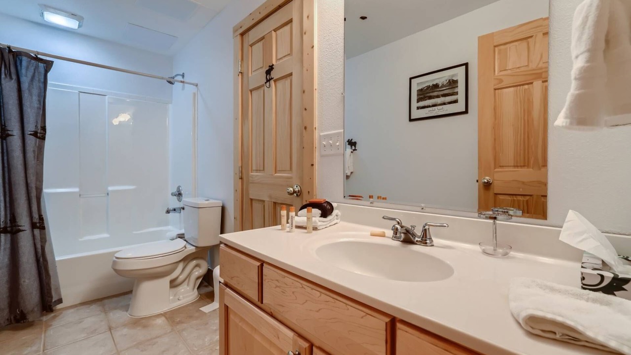 Photo of Bedroom in Quandary Village