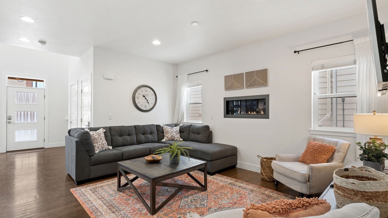 Photo of Livingroom in Old Town North
