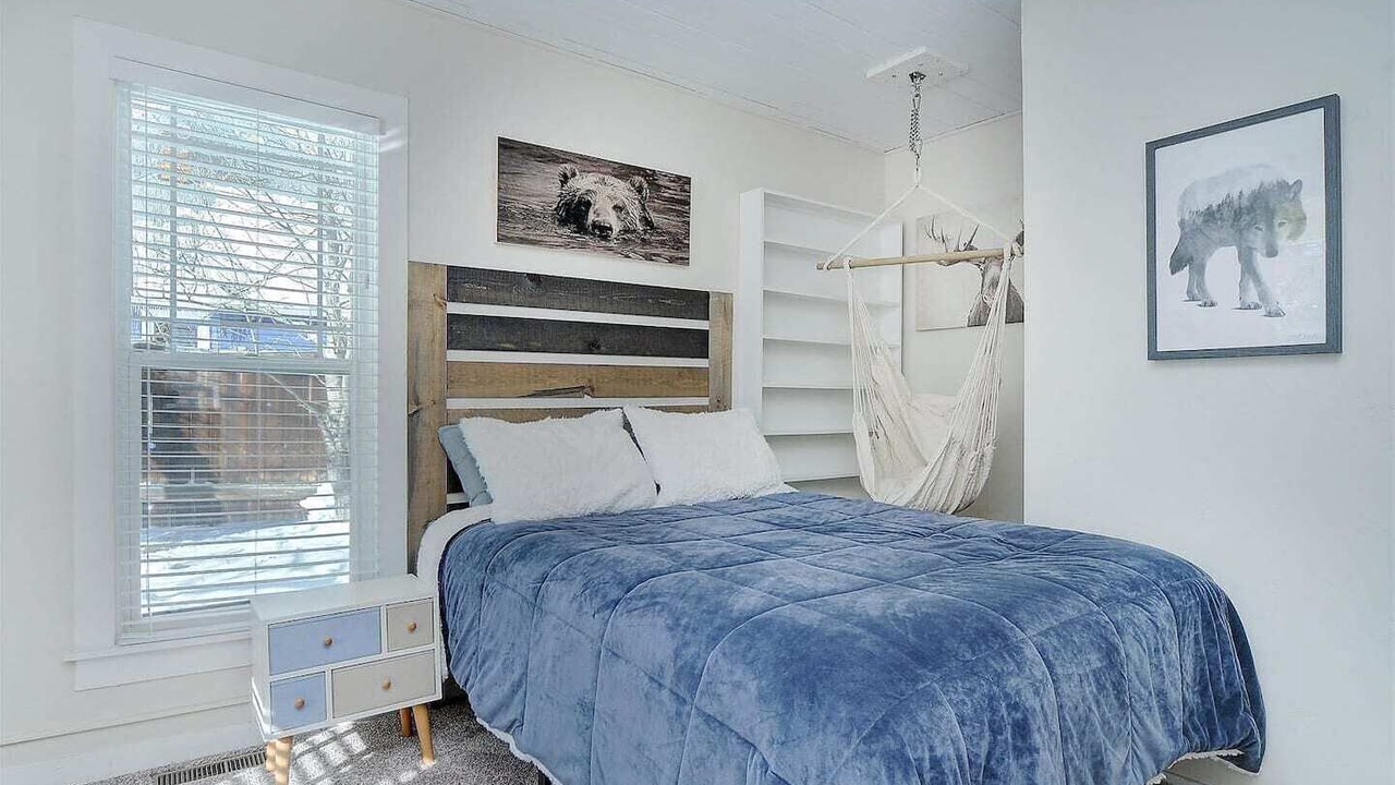 Photo of Bedroom in Twin Lakes