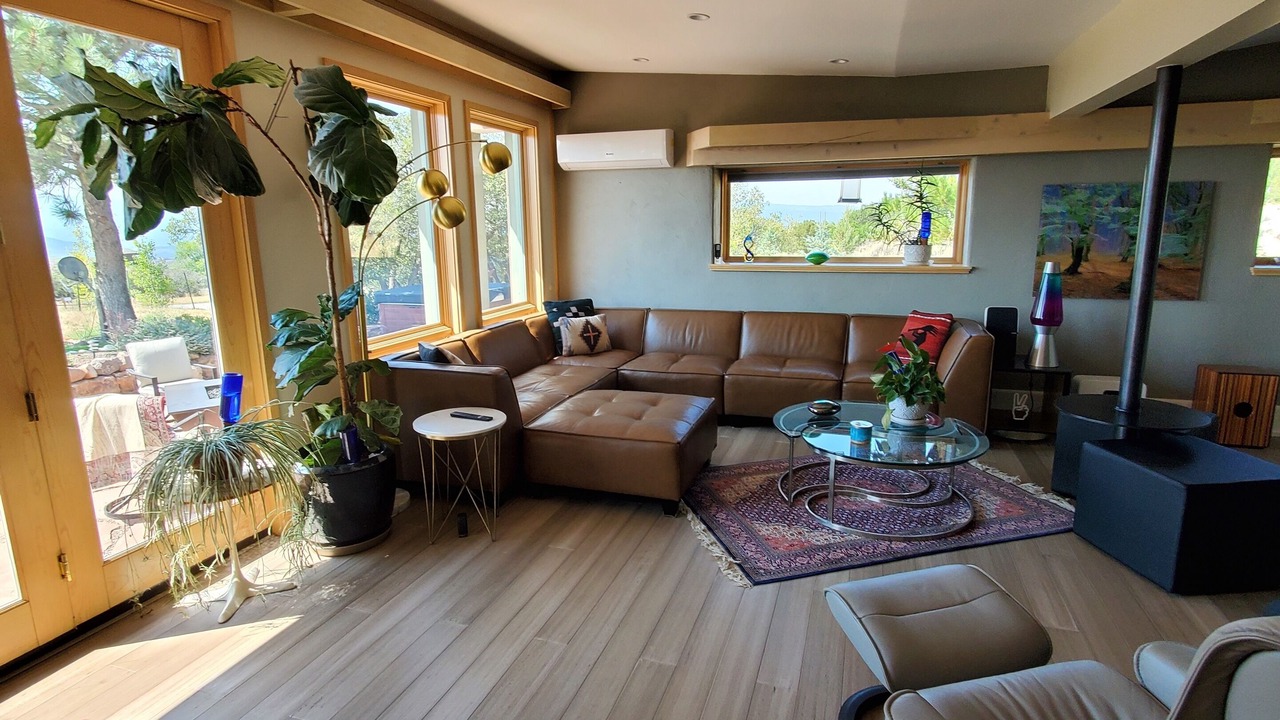Photo of Livingroom in Missouri Heights