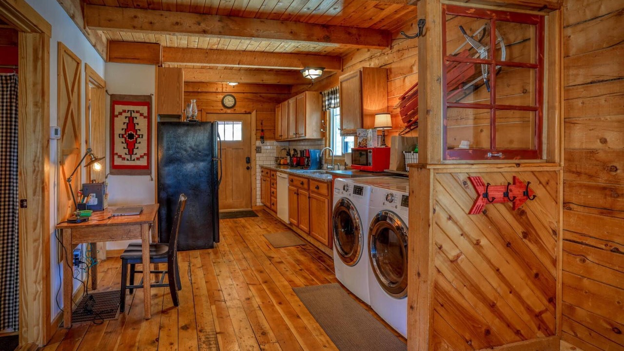 Photo of Kitchen in San Juan River Village