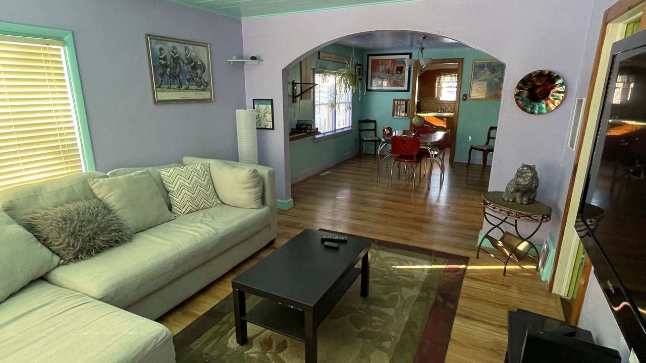 Photo of Livingroom in Louisville
