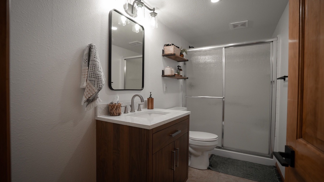 Photo of Bathroom in Cimarron Hills