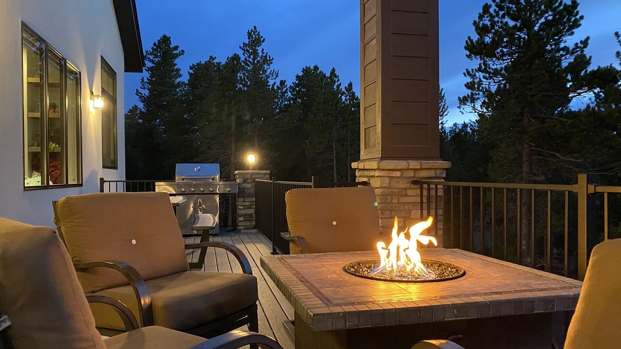 Photo of Outdoor in Black Hawk