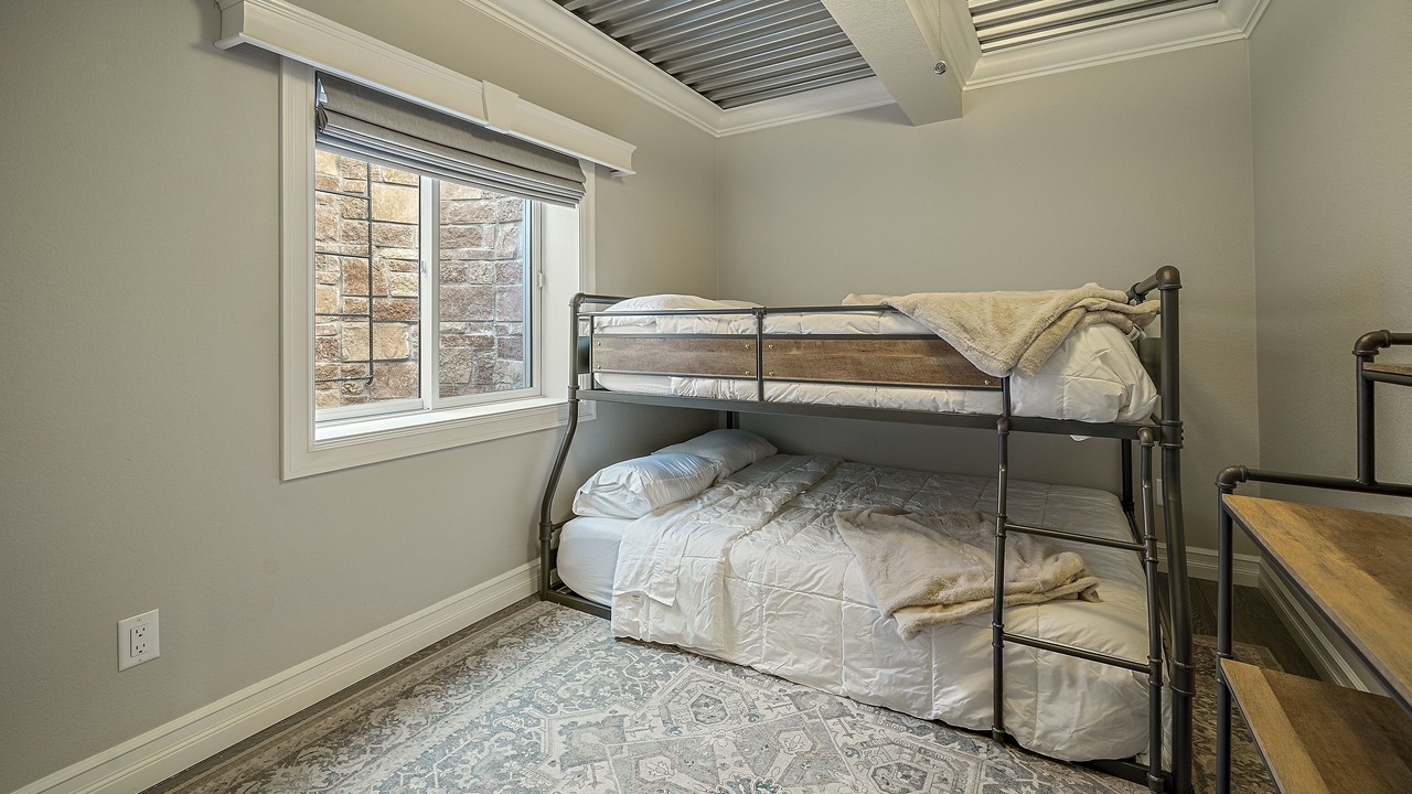 Photo of Bedroom in Elizabeth