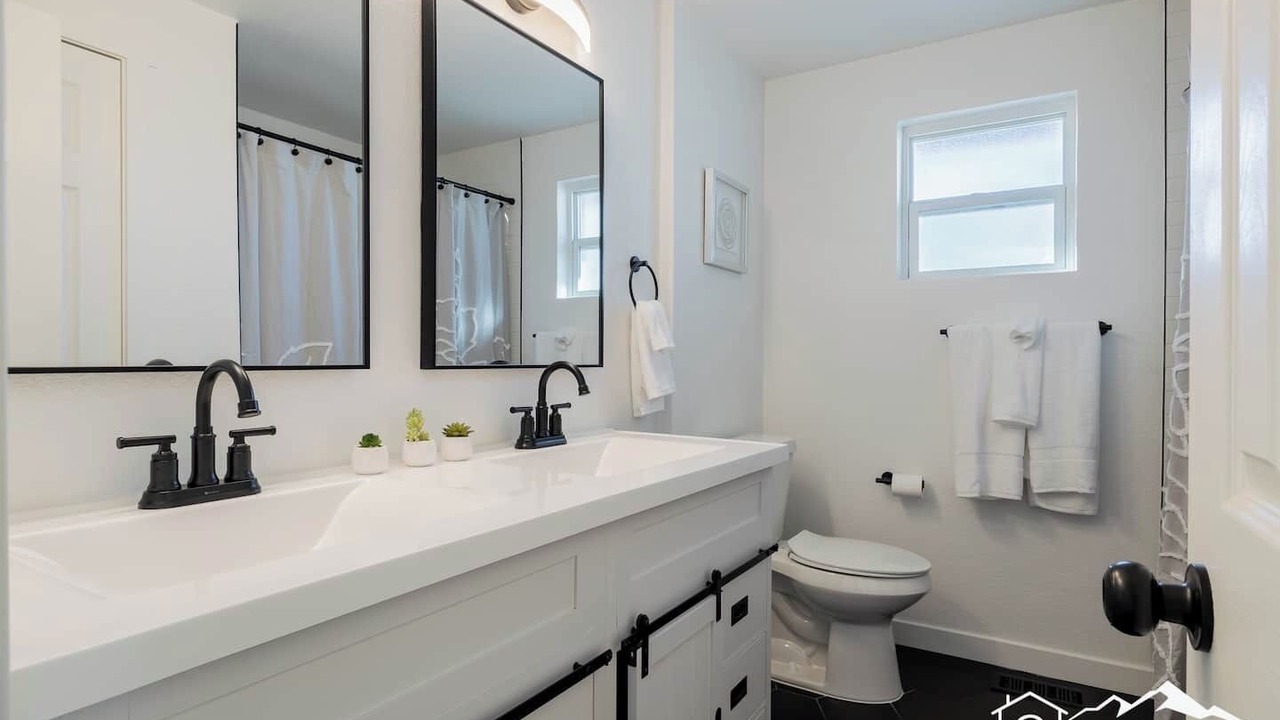 Photo of Bathroom in South Westminster