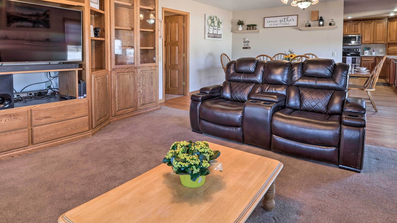 Photo of Livingroom in Canon City