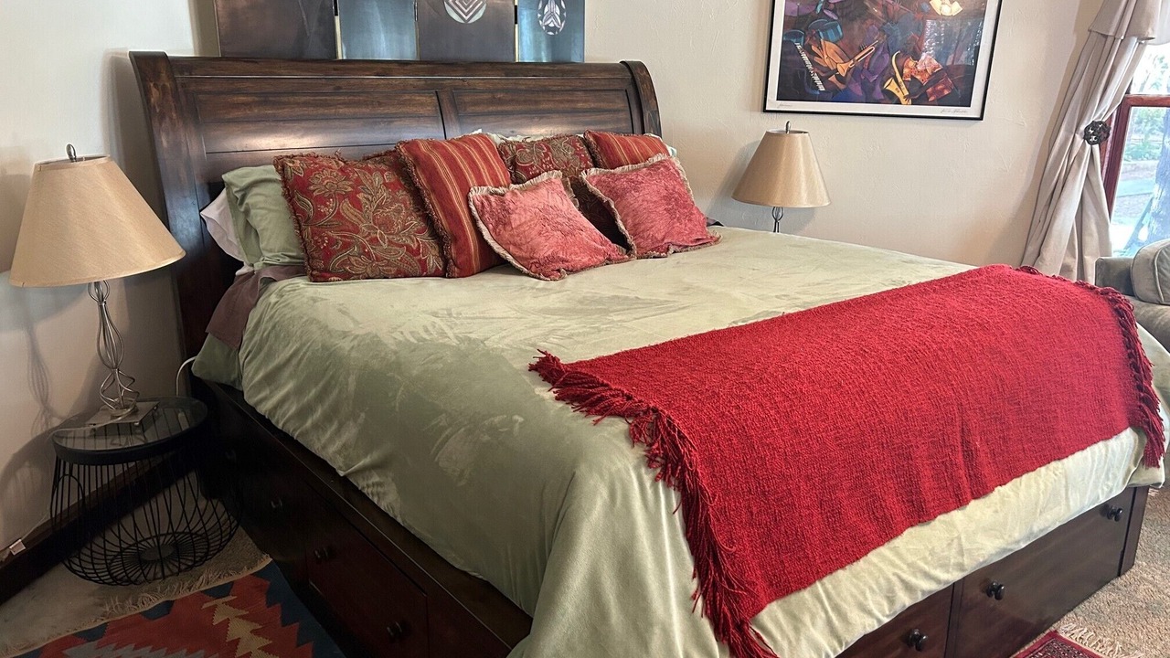 Photo of Bedroom in Pueblo