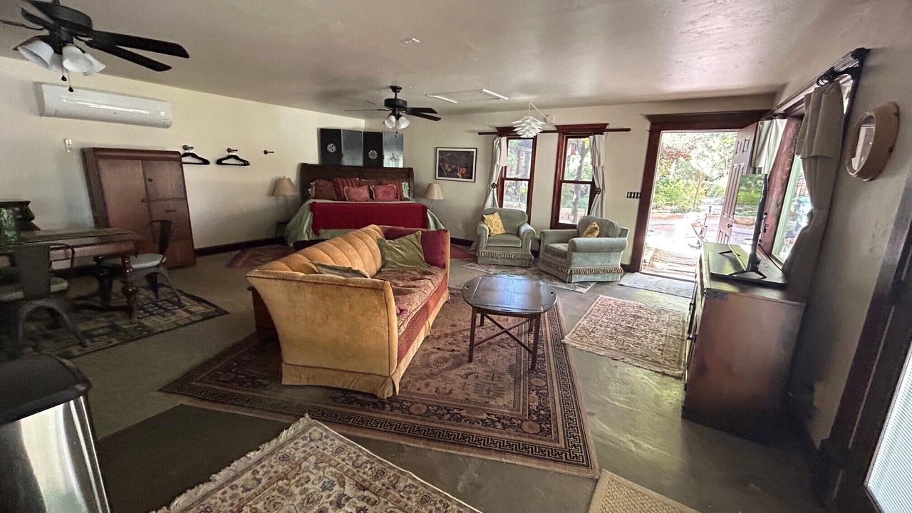 Photo of Livingroom in Pueblo