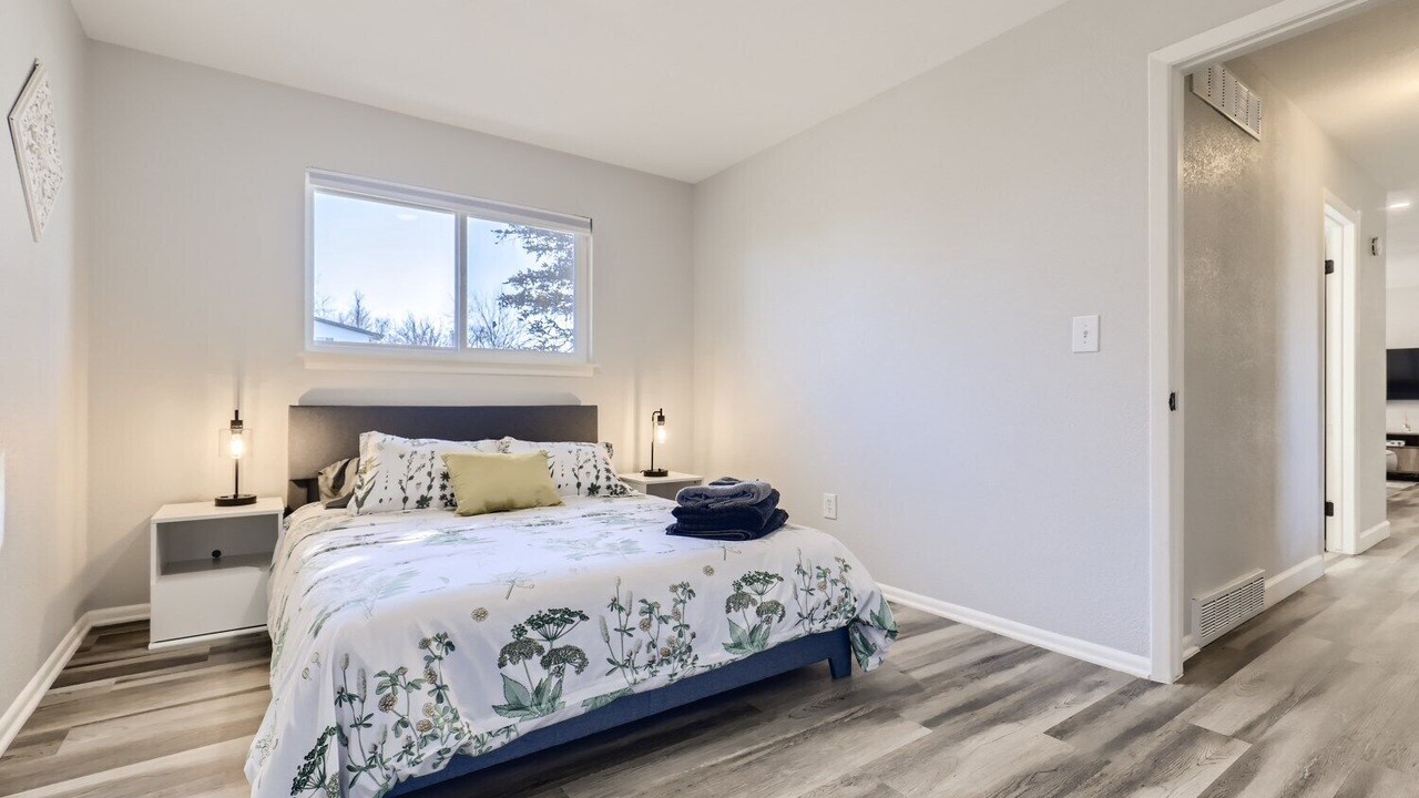 Photo of Bedroom in Dupont