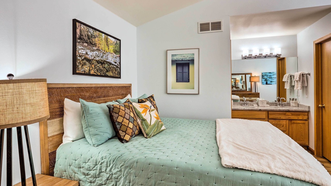 Photo of Bedroom in Edwards