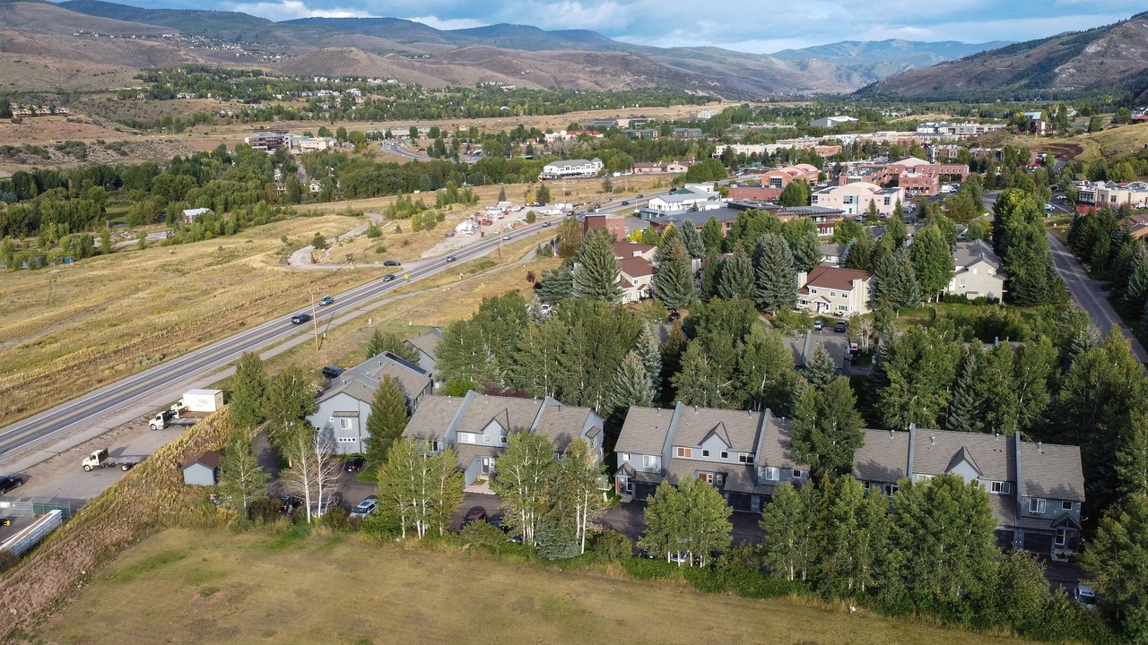 Photo of Outdoor in Edwards
