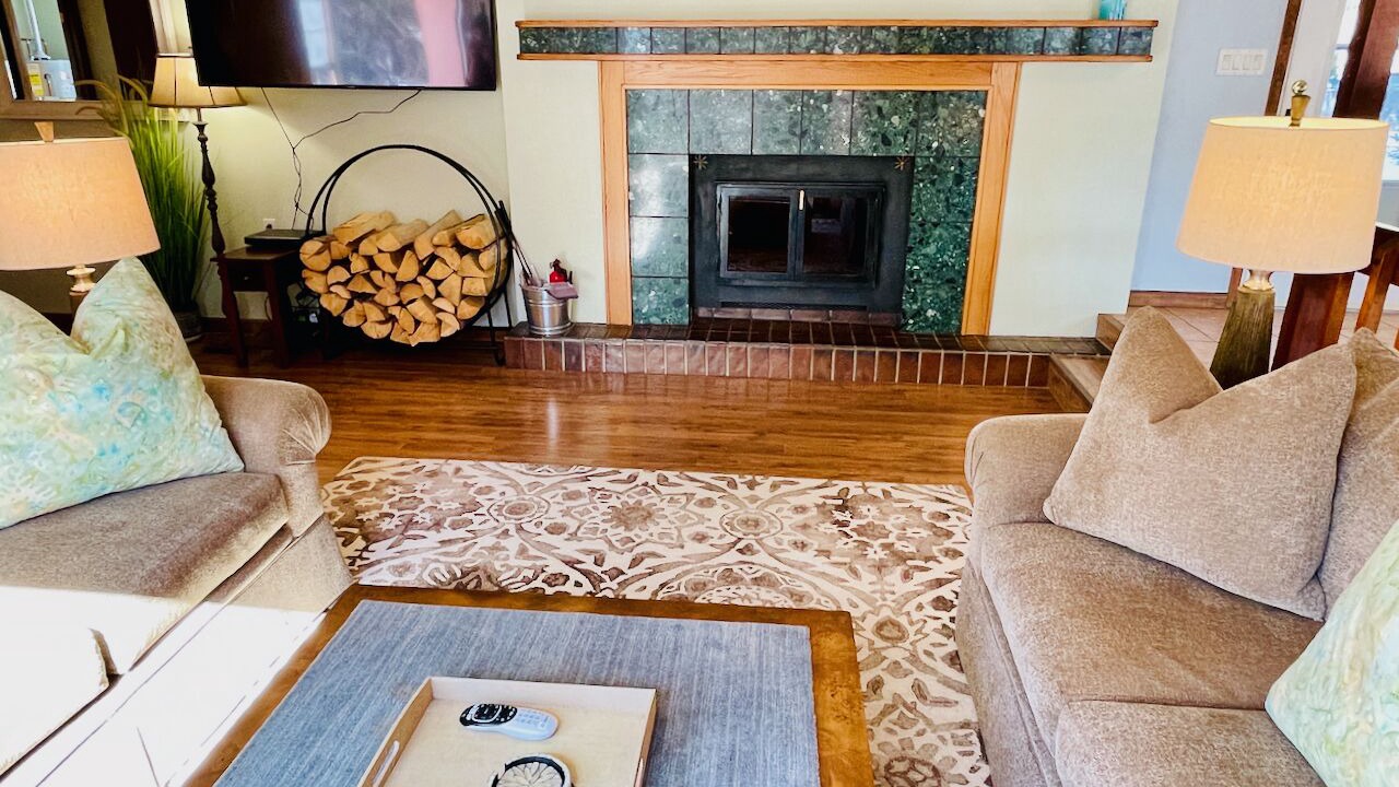 Photo of Livingroom in Howard