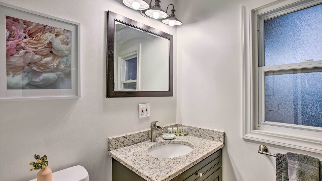 Photo of Bathroom in Barths