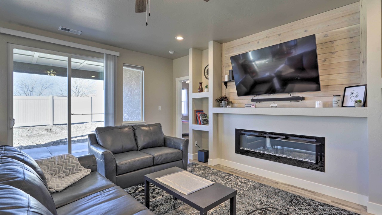 Photo of Livingroom in Grand Junction