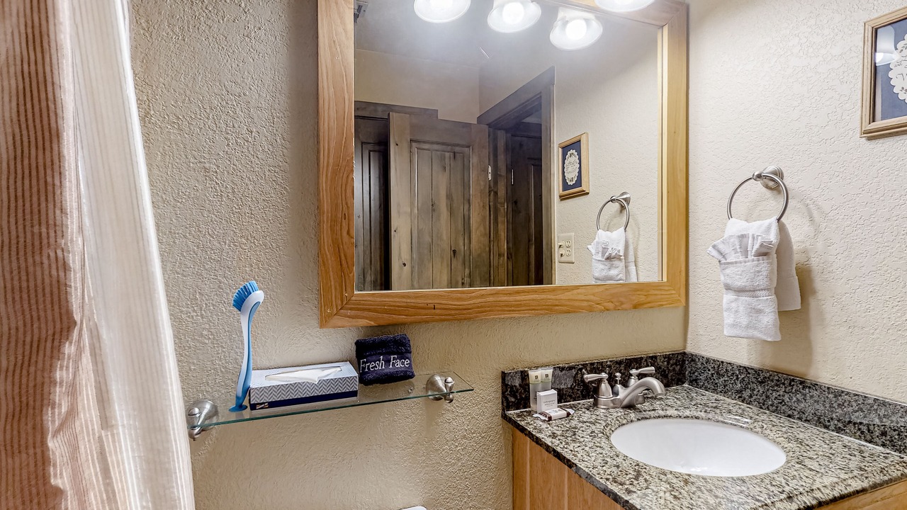 Photo of Bathroom in Frisco
