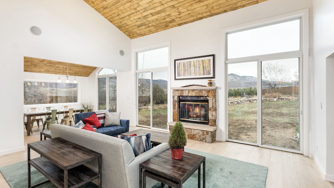 Photo of Livingroom in Brush Creek Village
