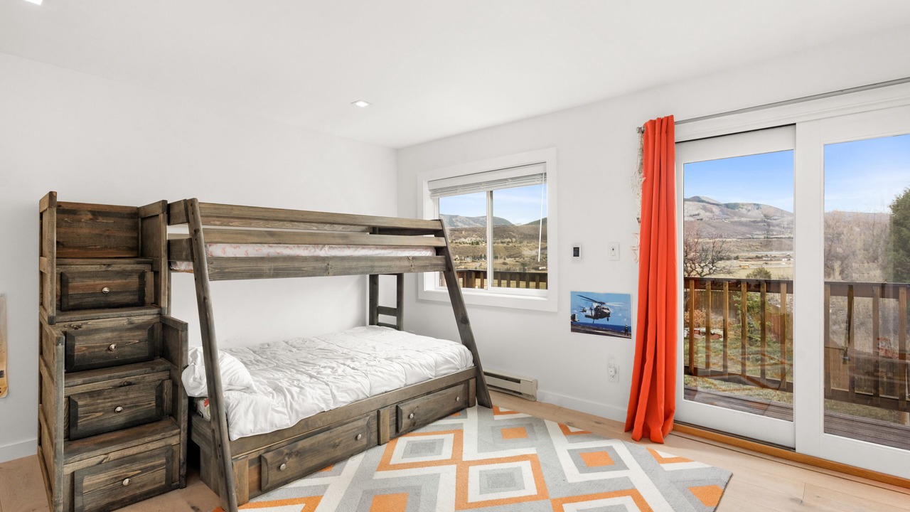 Photo of Bedroom in Brush Creek Village